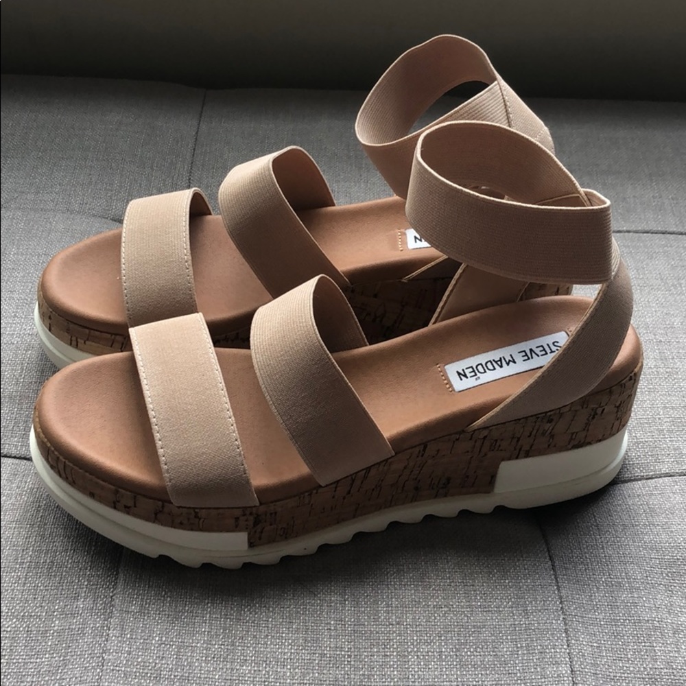 Steve Madden wedges